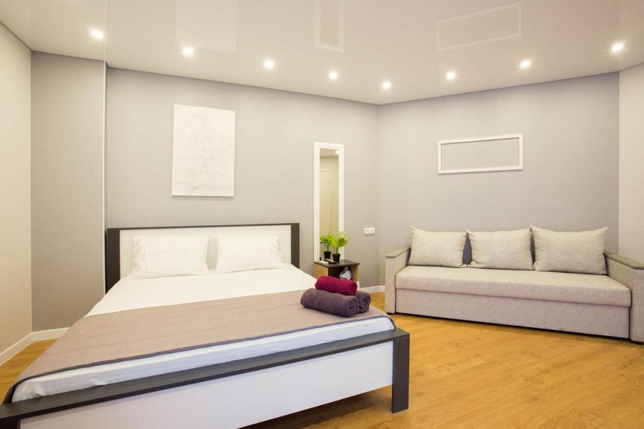 New Studio In The City Center - Mykoly Khvylovoho Str 5-2 Харков Екстериор снимка